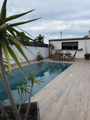 Villa à la campagne avec piscine